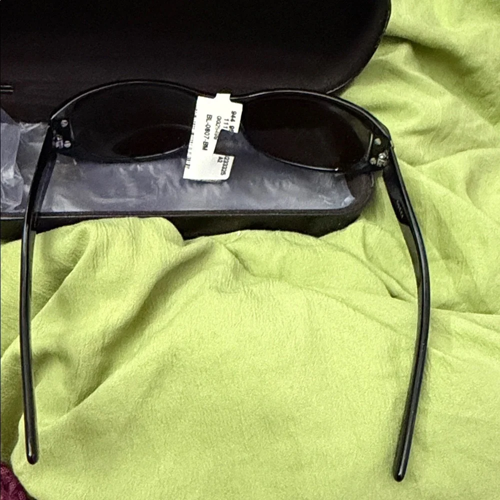 NWT Gucci Black Designer Sunglasses